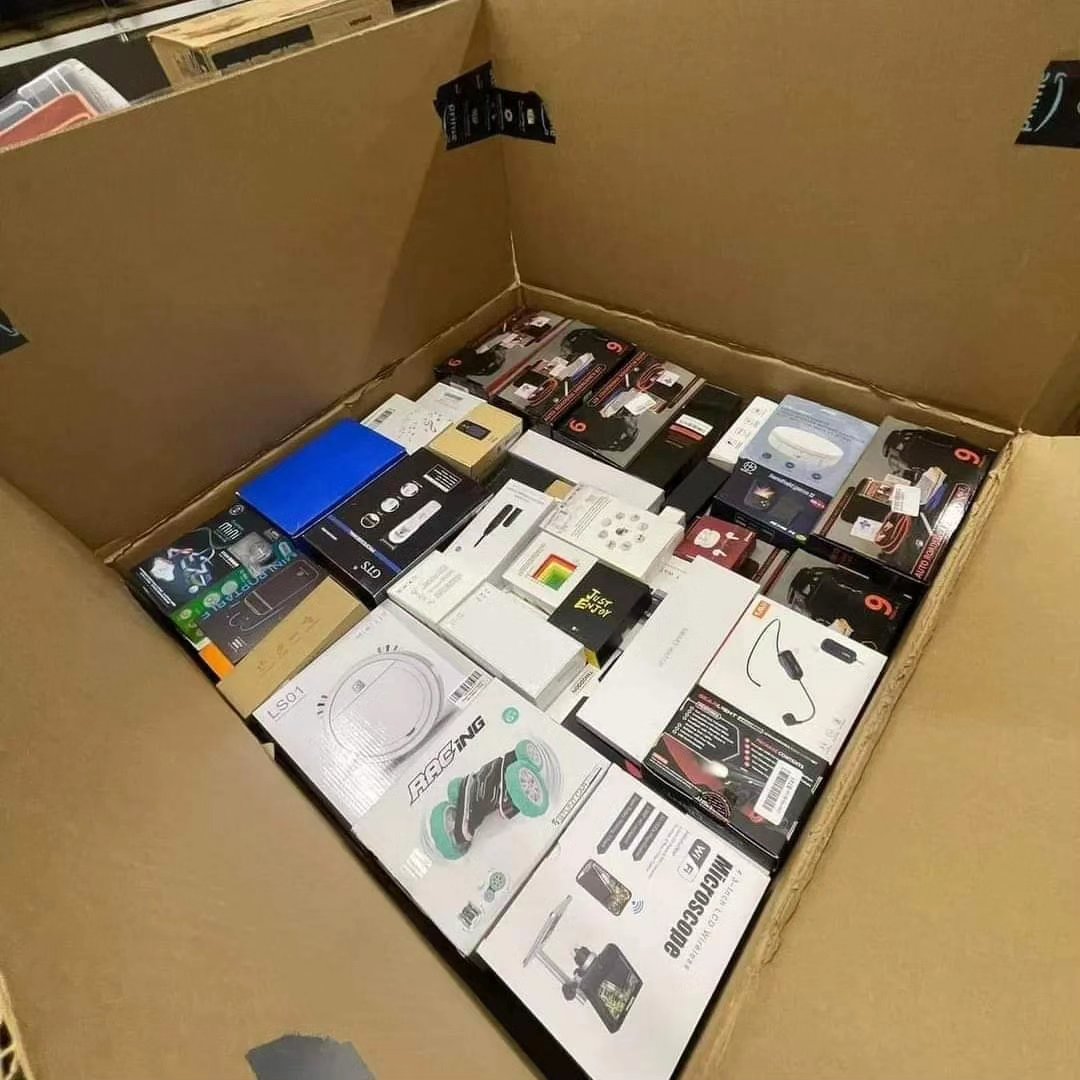 Electronics Mystery Boxes Pallet - Image 14