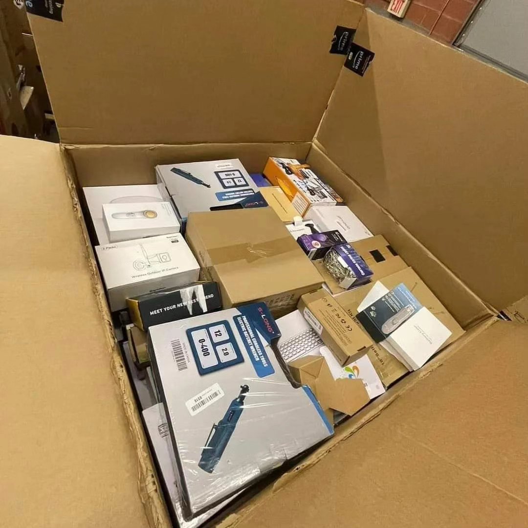 Electronics Mystery Boxes Pallet - Image 16
