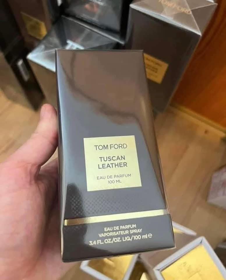 Authentic Perfume Pallets - Image 25