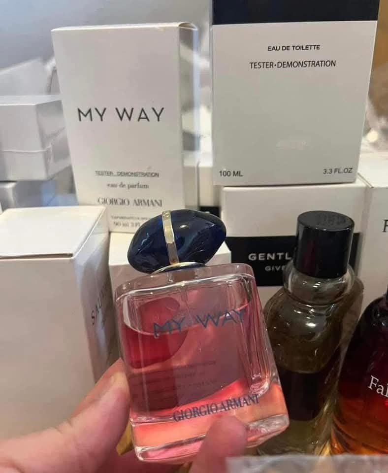 Authentic Perfume Pallets - Image 22