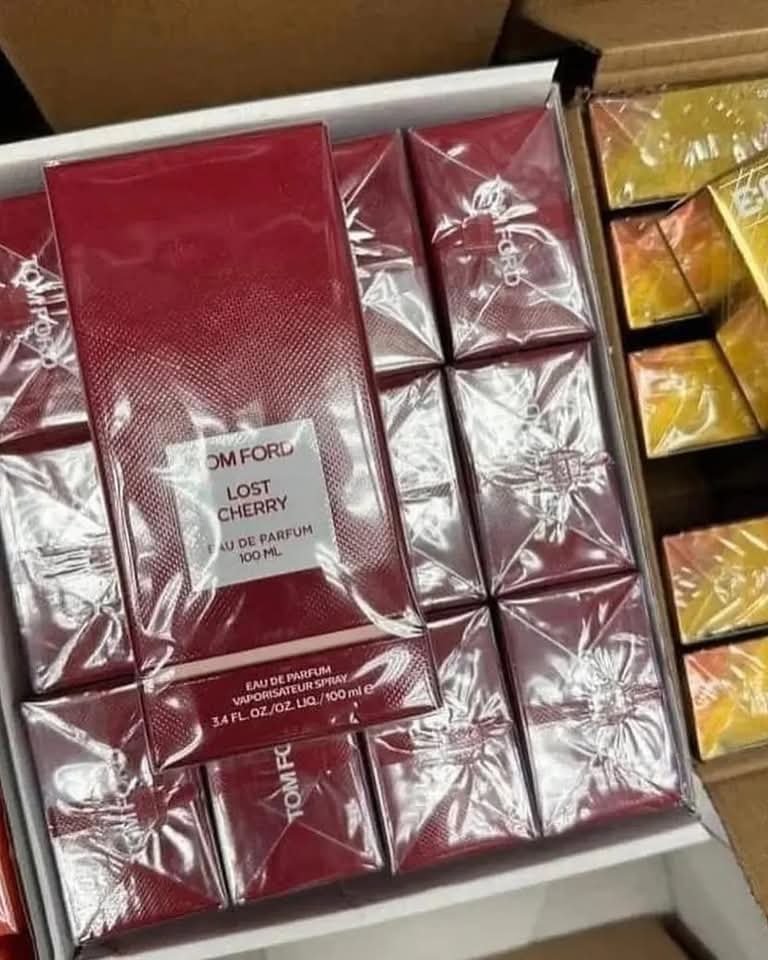 Authentic Perfume Pallets - Image 14